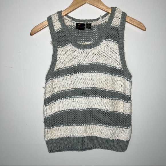 Liz Sport Vintage Knit Sweater Tank Size Medium - Picture 5 of 6